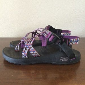 Chaco Sandals Black Sole Purple Blue Red Gray Black Straps